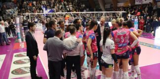 La Igor cade a Chieri: mercoledรฌ gara 3 dei quarti di finale